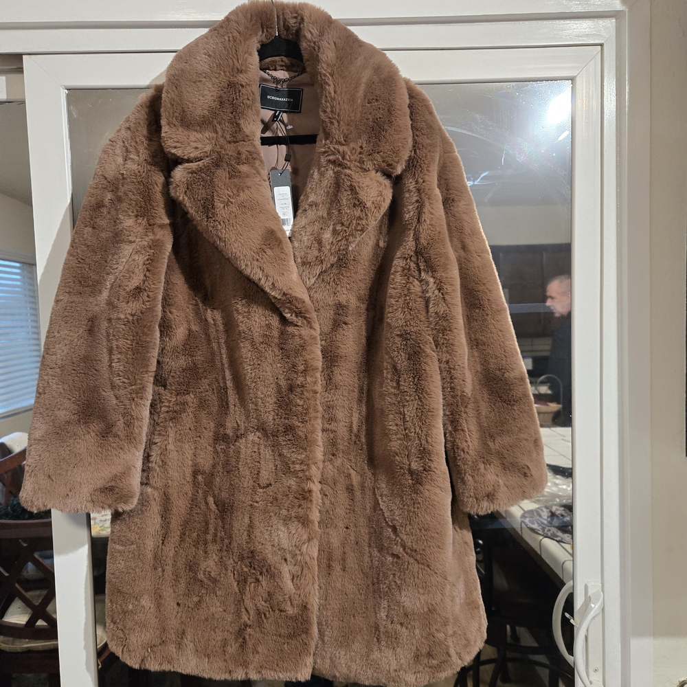 BCBGMaxAzria Plush Tan Teddy Jacket
